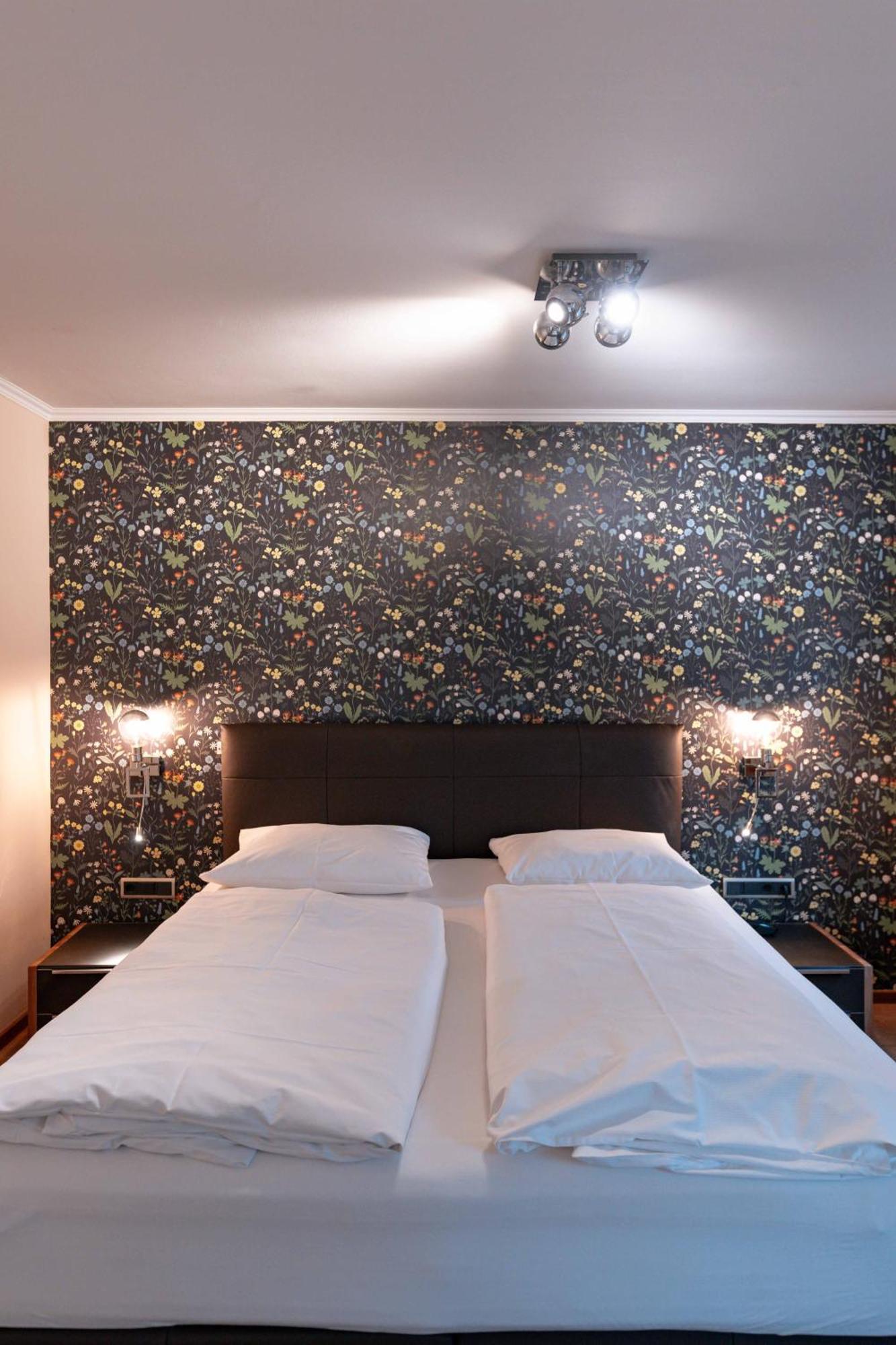 Boutique-Hotel Bayerischer Hof Kempten Exteriör bild